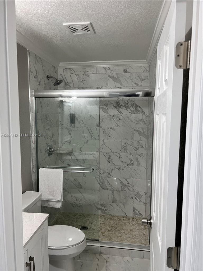 2240 Simms St, Hollywood FL 33020 photo 2