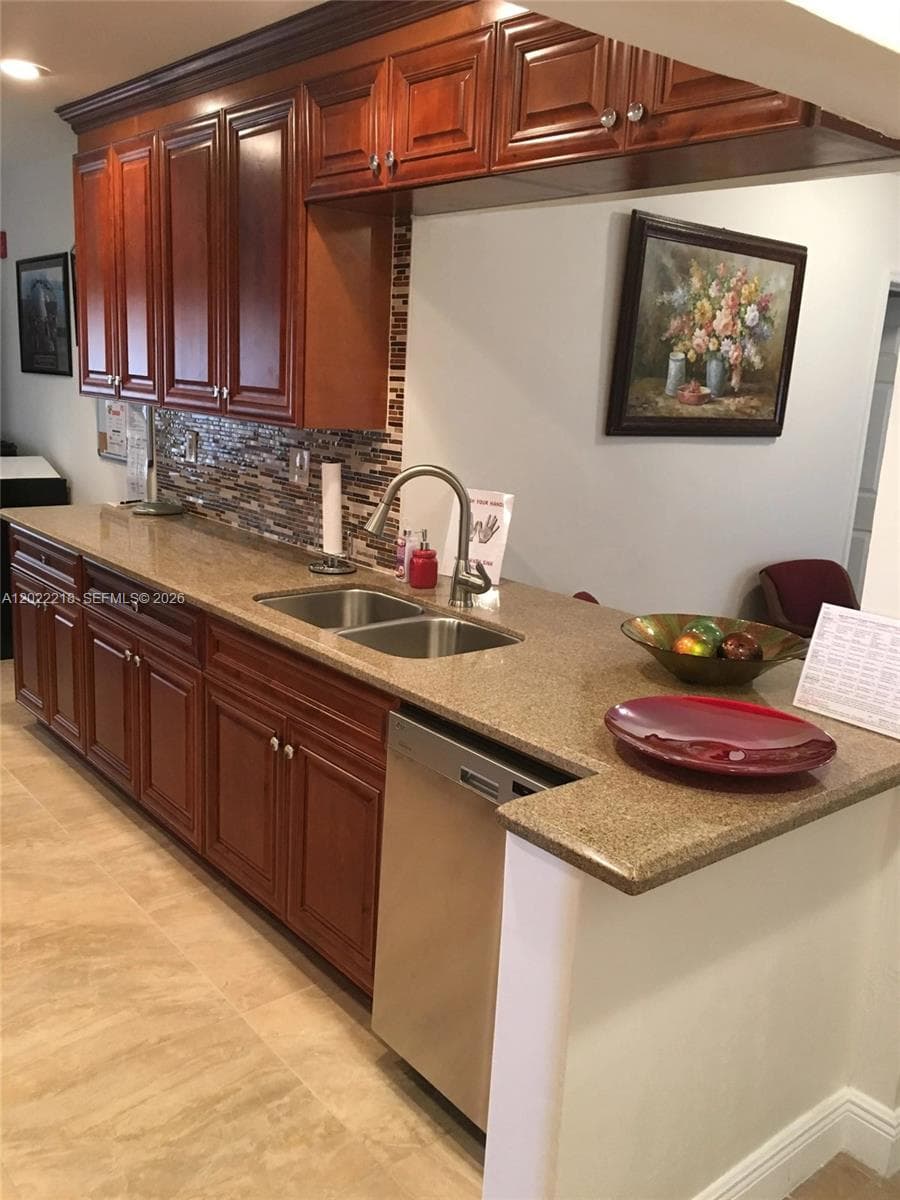 0 NW 47th Ter, Lauderdale Lakes FL 33319 photo 3
