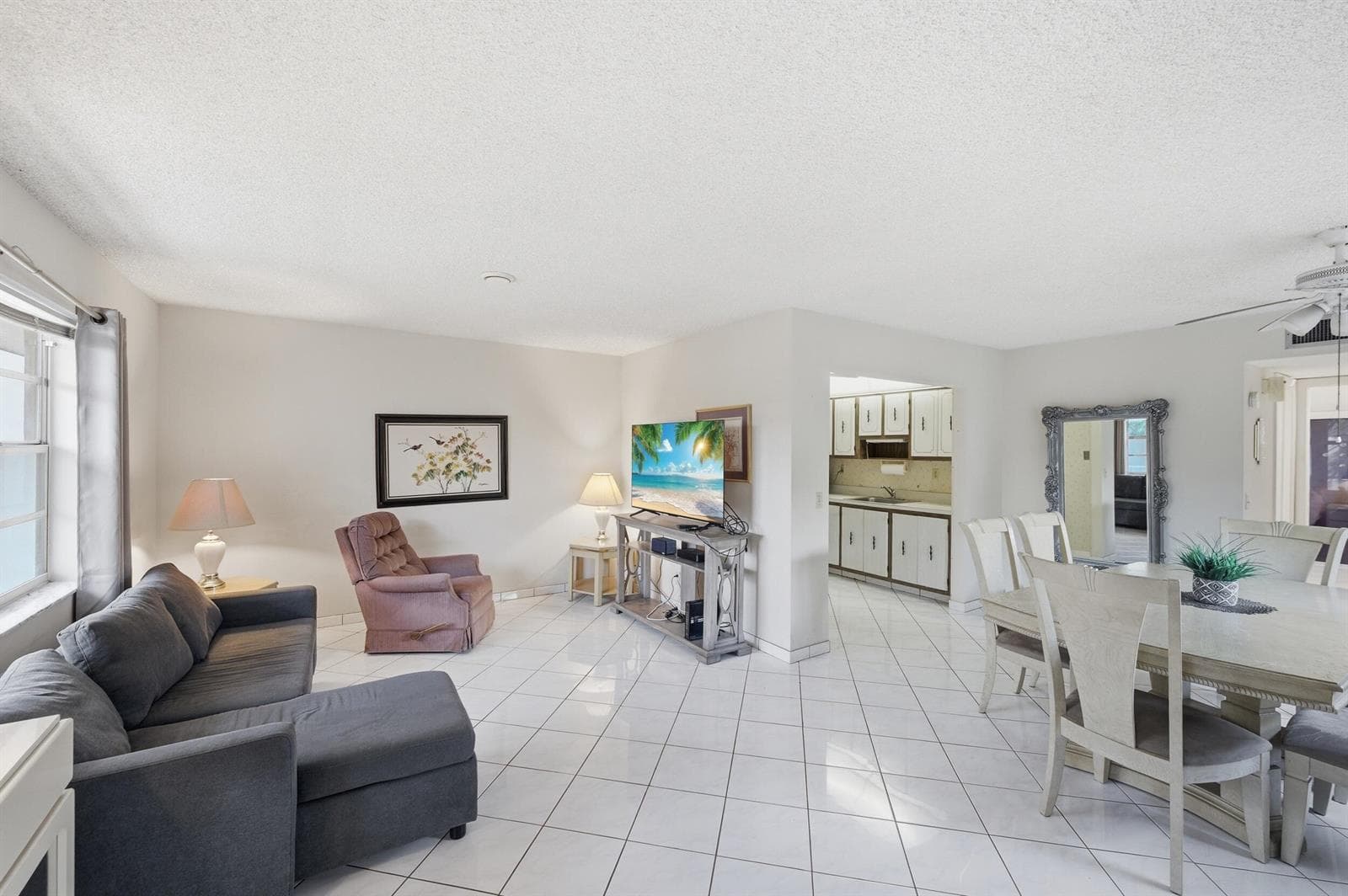 519 Burgundy K, Delray Beach FL 33484 photo 4