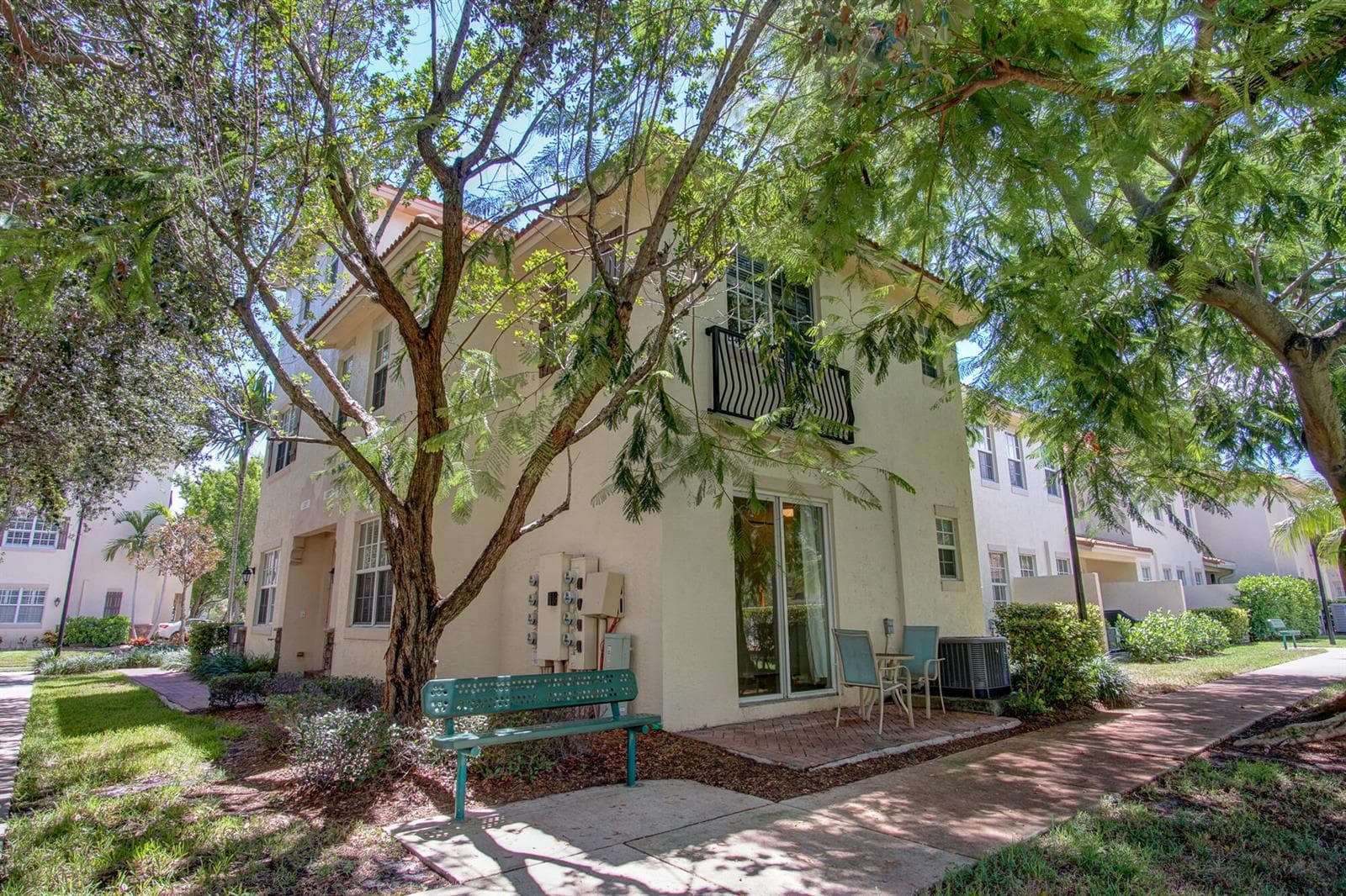 1020 E Longport Circle # F2, Delray Beach FL 33444 photo 2
