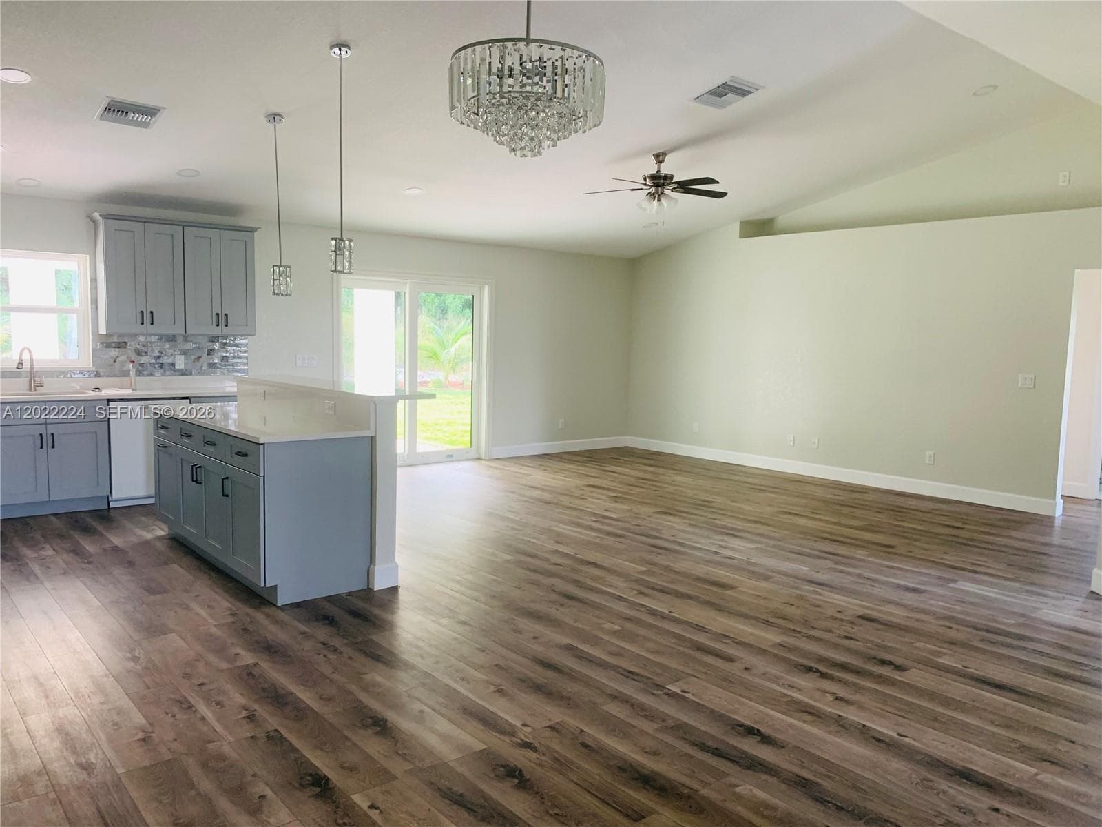 120 CLINTON AVENUE, Lake Placid FL 33852 photo 5