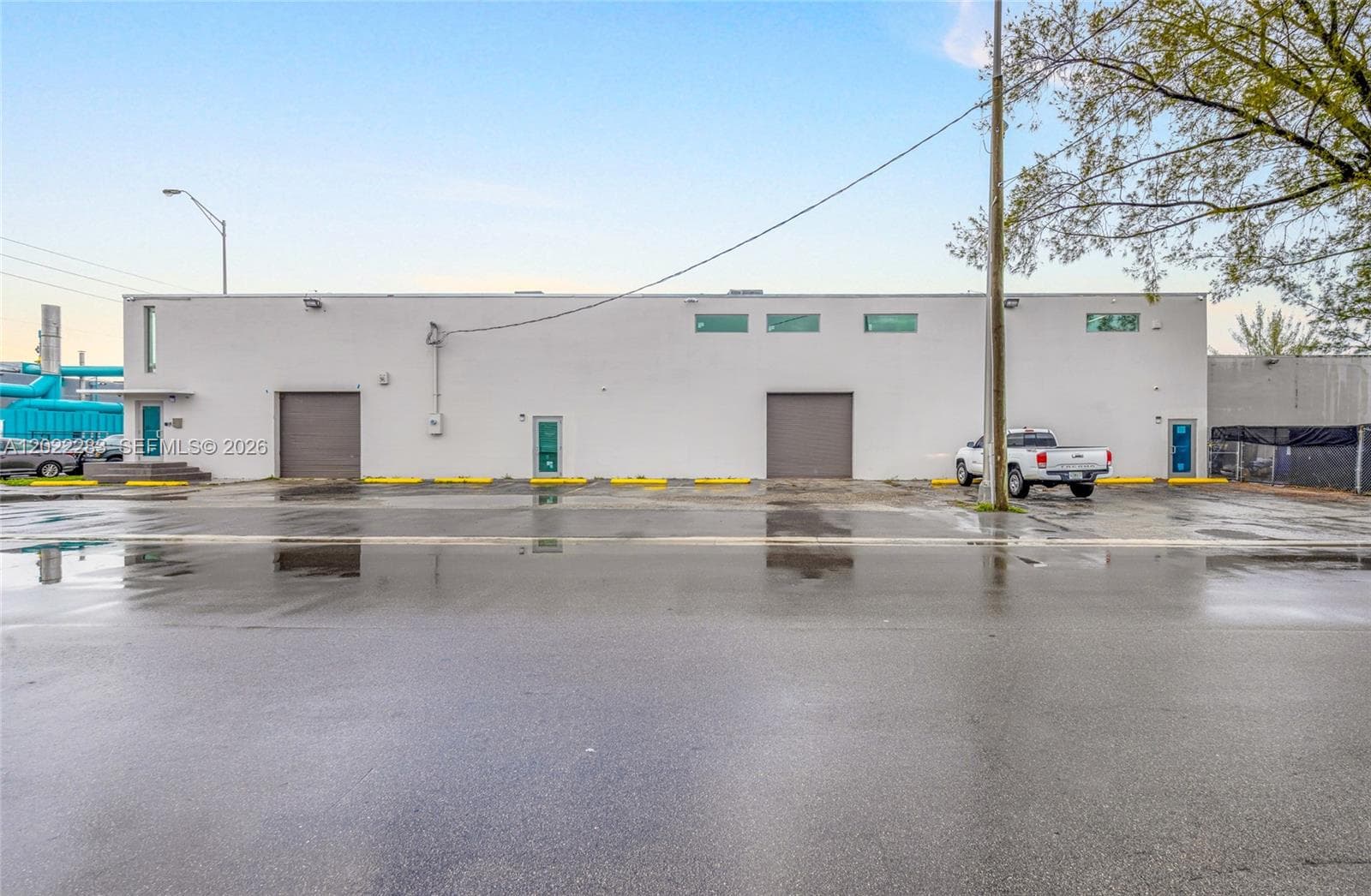 7550 W 2nd Ct, Hialeah FL 33014 photo 3