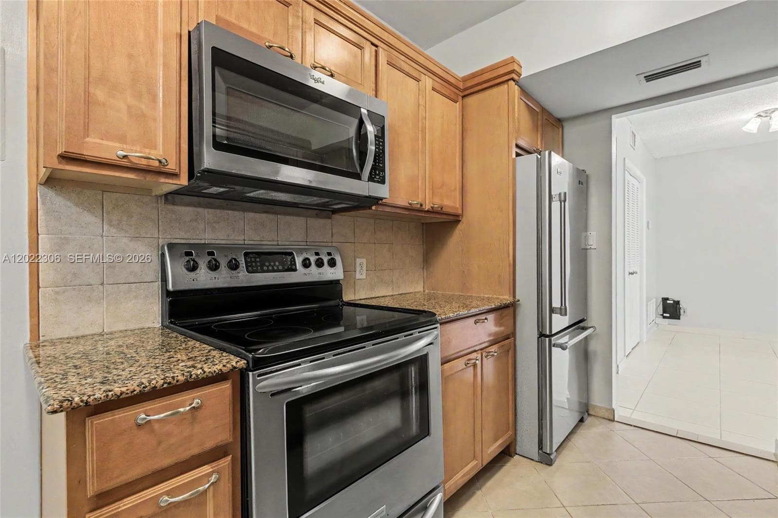 4330 Hillcrest Dr # 506, Hollywood FL 33021 photo 3