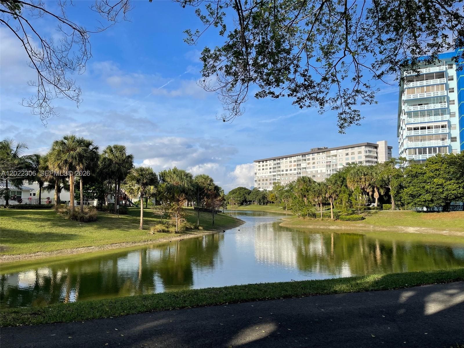 4330 Hillcrest Dr # 506, Hollywood FL 33021 photo 5