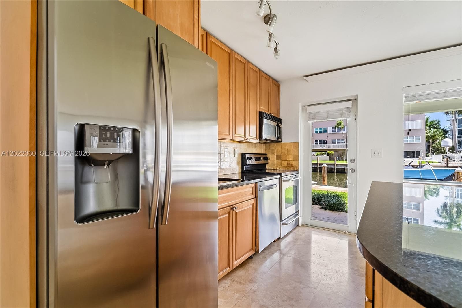 2881 NE 32nd St # 111, Fort Lauderdale FL 33306 photo 5