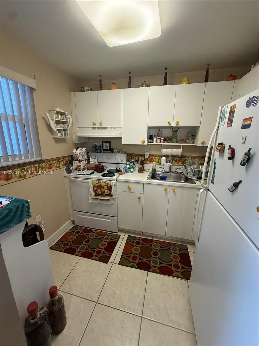 1725 W 60th St # F322, Hialeah FL 33012 photo 4