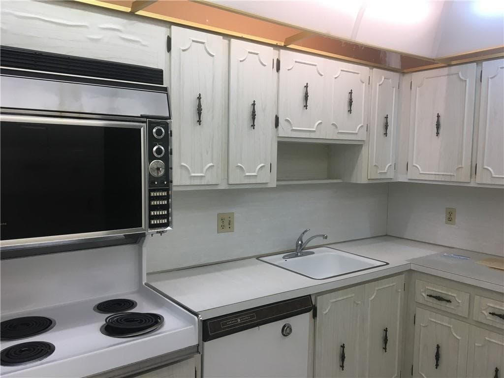 2851 S Palm Aire Drive # 309, Pompano Beach, FL 33069 photo 3