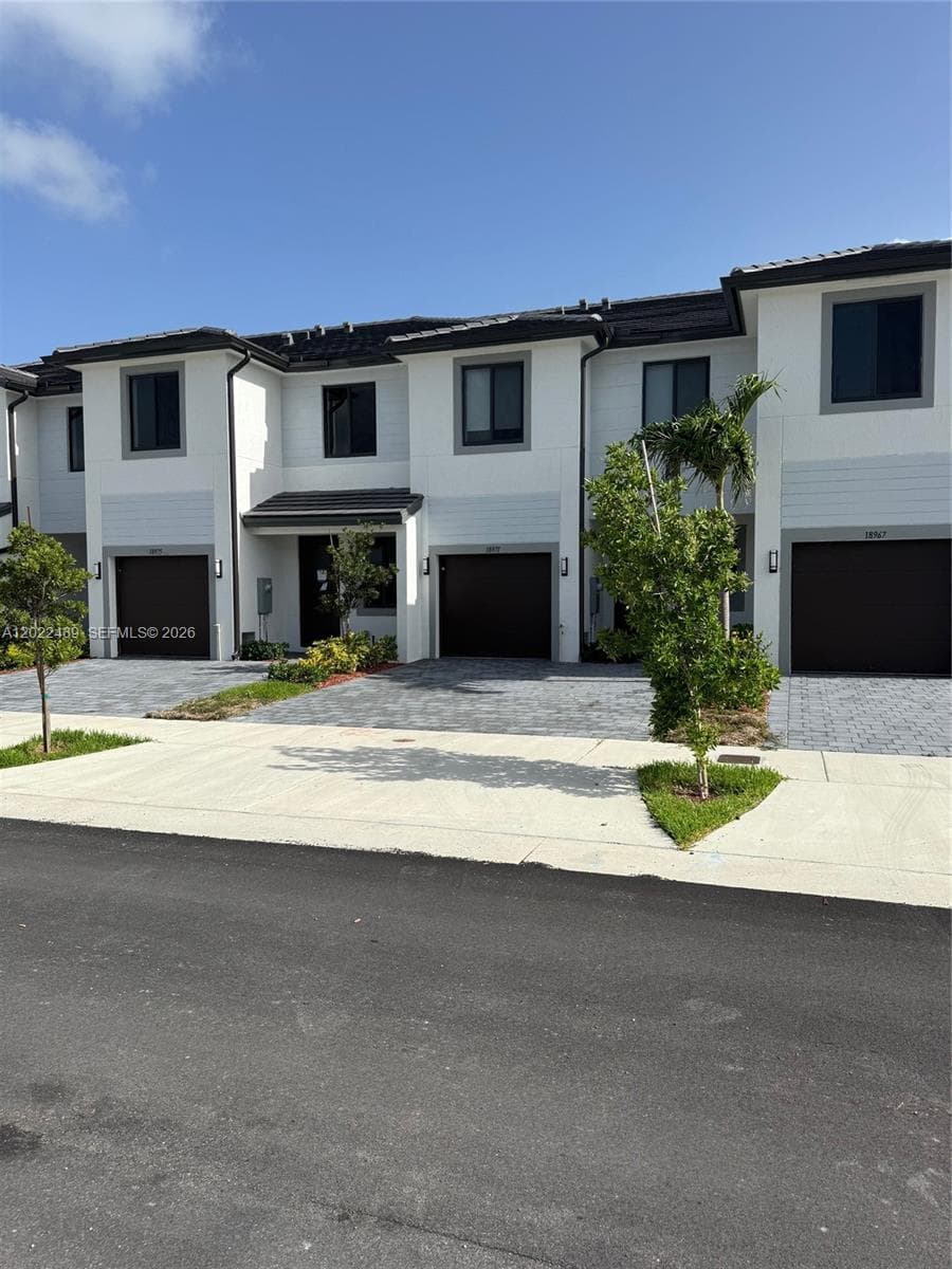 34466 SW 190 Ave, Homestead FL 33034 photo 2