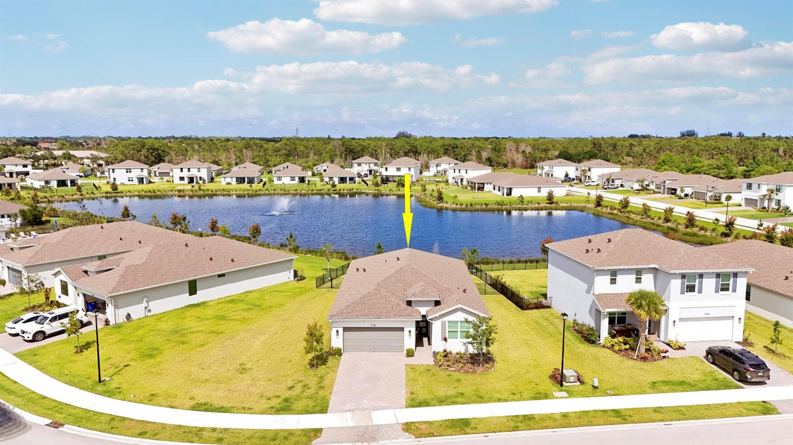 5783 SE Skyblue Circle, Stuart FL 34997 photo 2