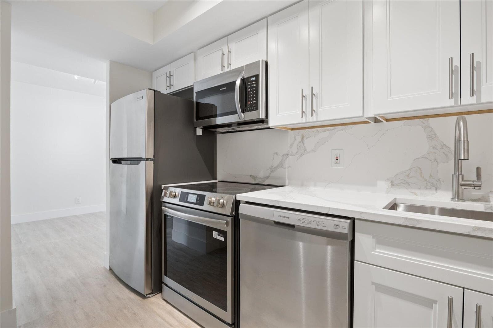 511 Bayshore Drive # 206, Fort Lauderdale, FL 33304 photo 3