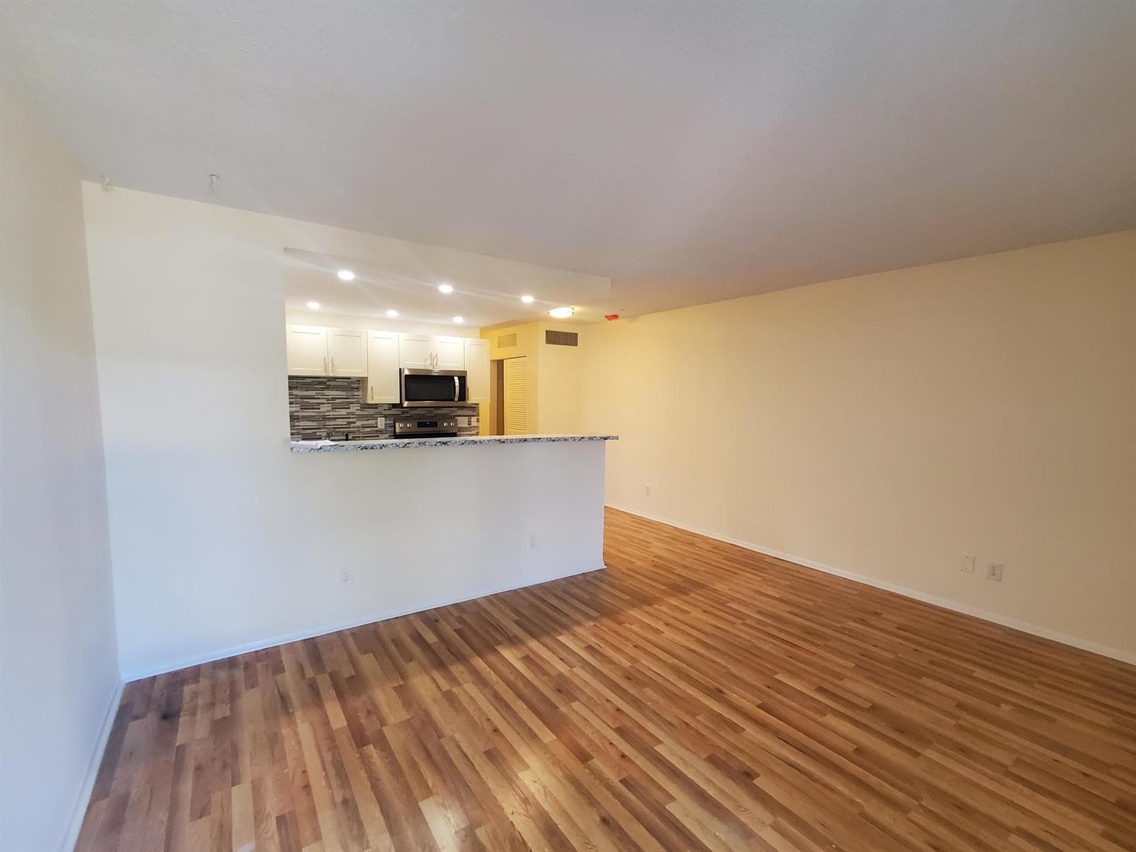 5203 NE 24th Terrace # B206, Fort Lauderdale FL 33308 photo 5