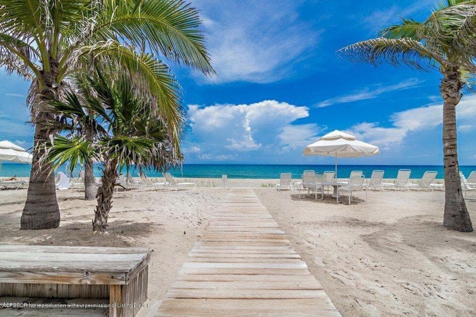 170 N Ocean Boulevard # 305, Palm Beach FL 33480 photo 2