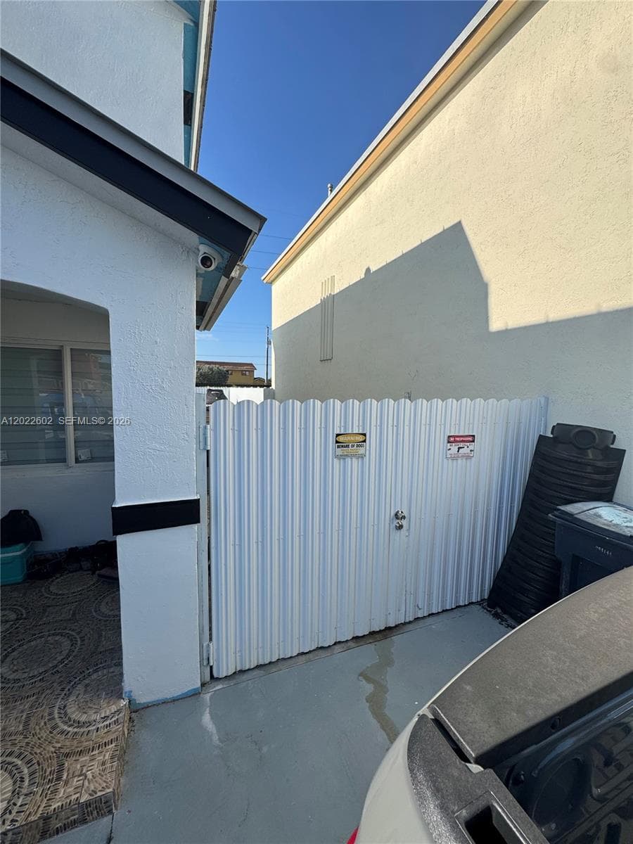 14017 SW 160th Ter, Miami FL 33177 photo 3