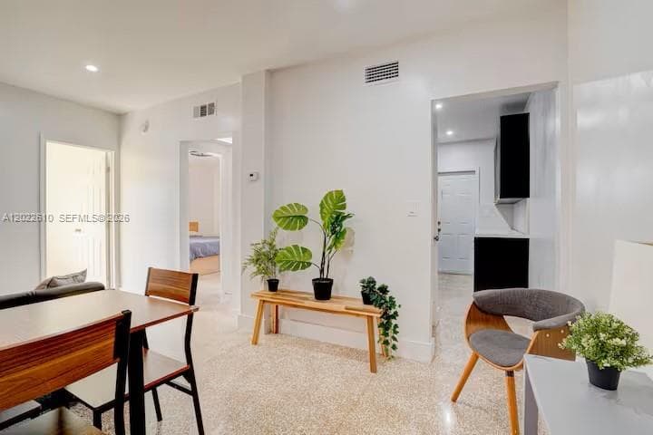 224 NE 111th St, Miami FL 33161 photo 2