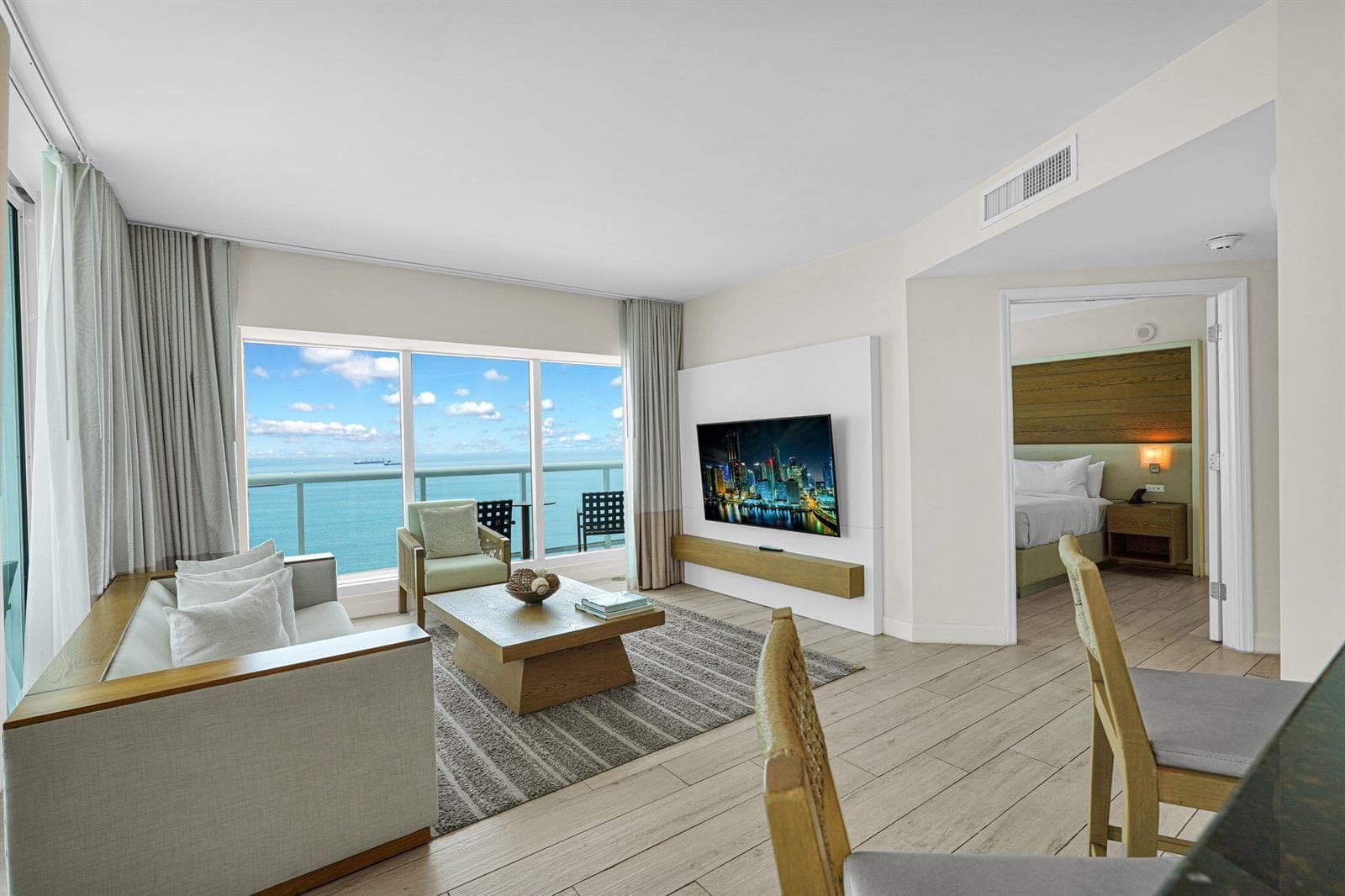 505 N Fort Lauderdale Beach Boulevard # 2018, Fort Lauderdale FL 33304 photo 4