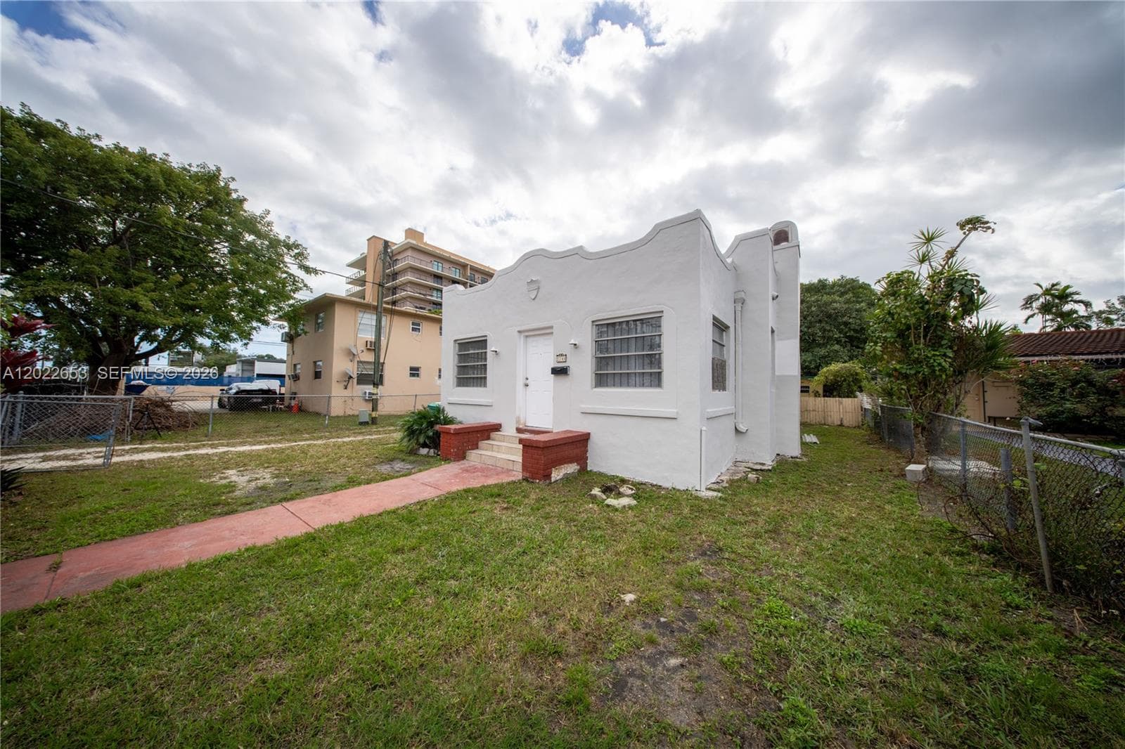 2744 SW 16th Ter, Miami FL 33145 photo 2