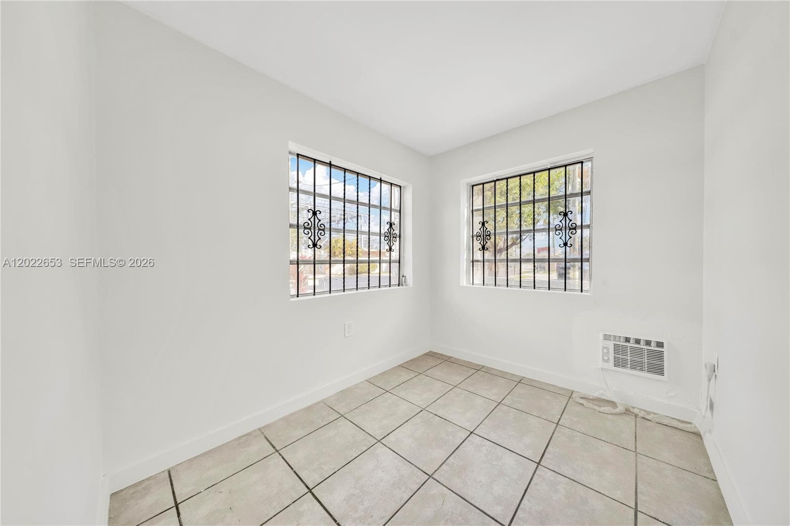 2744 SW 16th Ter, Miami FL 33145 photo 4