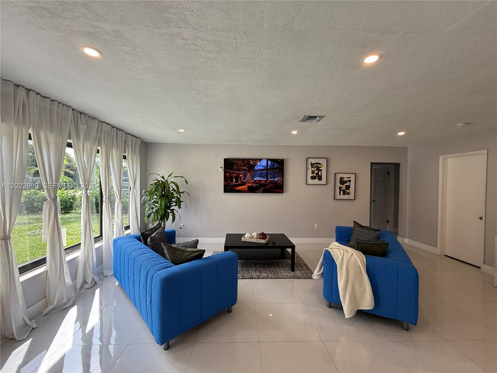 1825 SW 43rd Ave, Fort Lauderdale FL 33317 photo 4