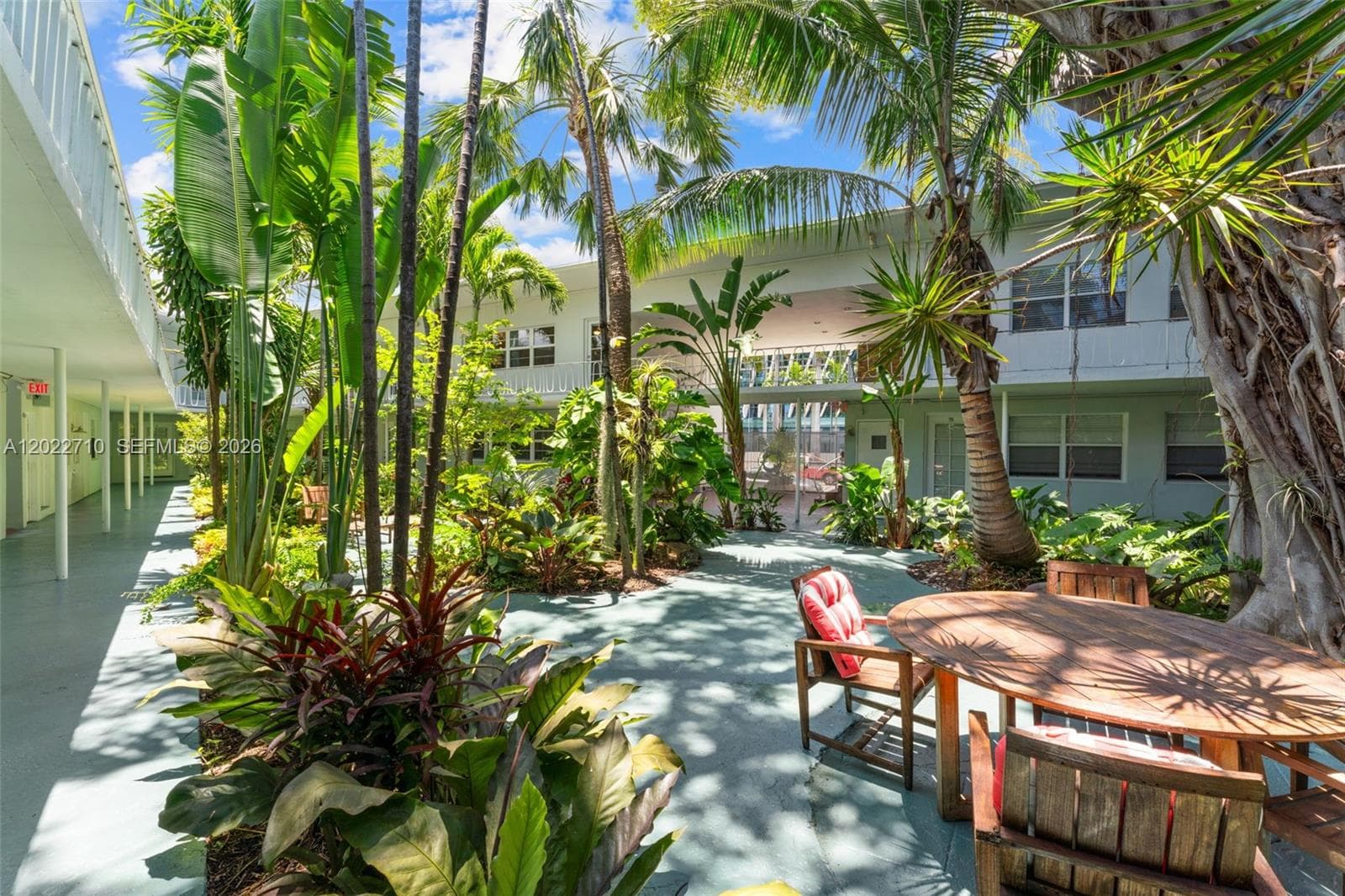 1925 Washington Ave # 16, Miami Beach FL 33139
