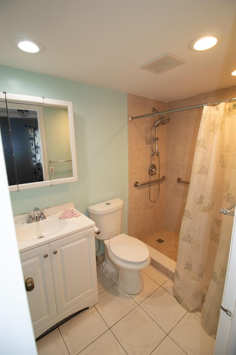 9621 Sunrise Lakes Boulevard # 102, Sunrise FL 33322 photo 5