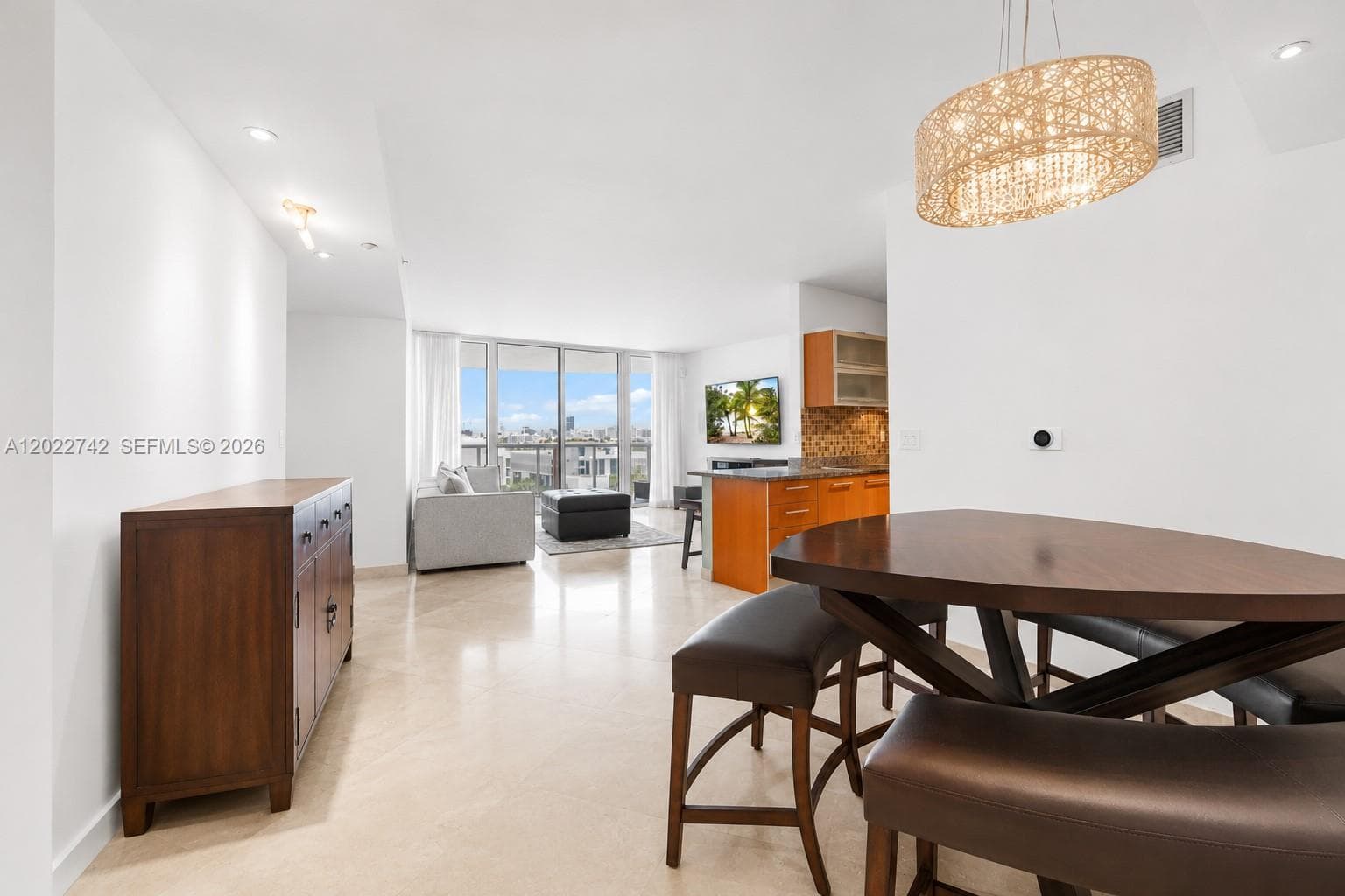400 Alton Rd # 907, Miami Beach, FL 33139 photo 4