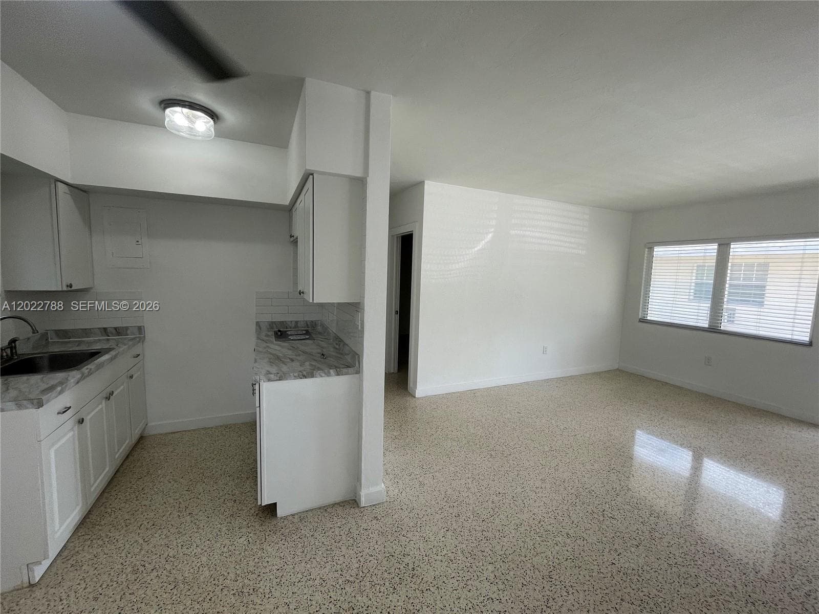 940 SW 4th ave # 1, Miami FL 33130