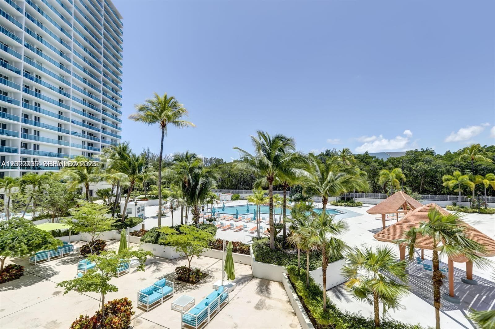 100 Bayview Dr # 208, Sunny Isles Beach FL 33160 photo 3