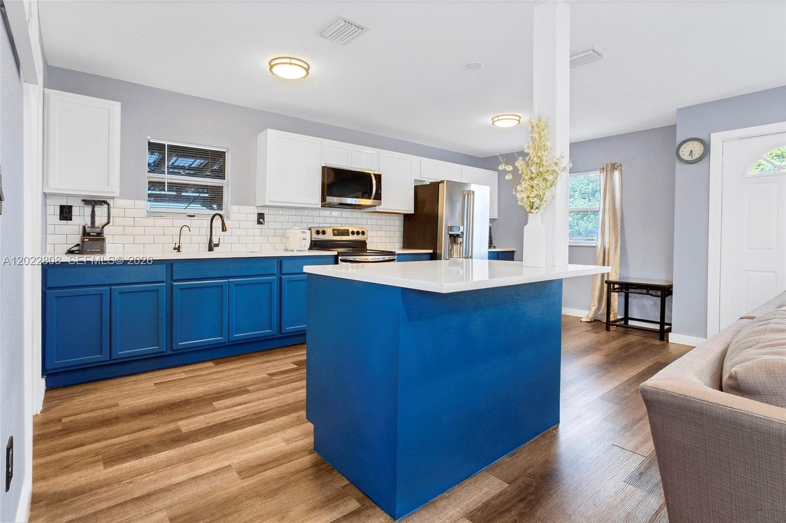2501 NW 30th Way, Fort Lauderdale FL 33311 photo 4