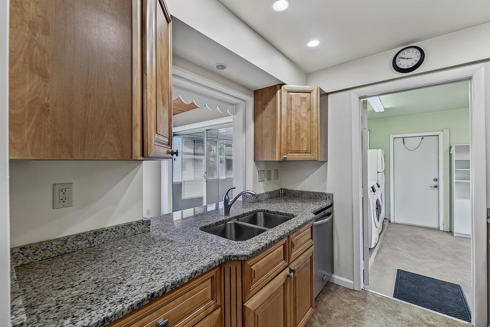 2581 E Golf Boulevard, Pompano Beach FL 33064 photo 4