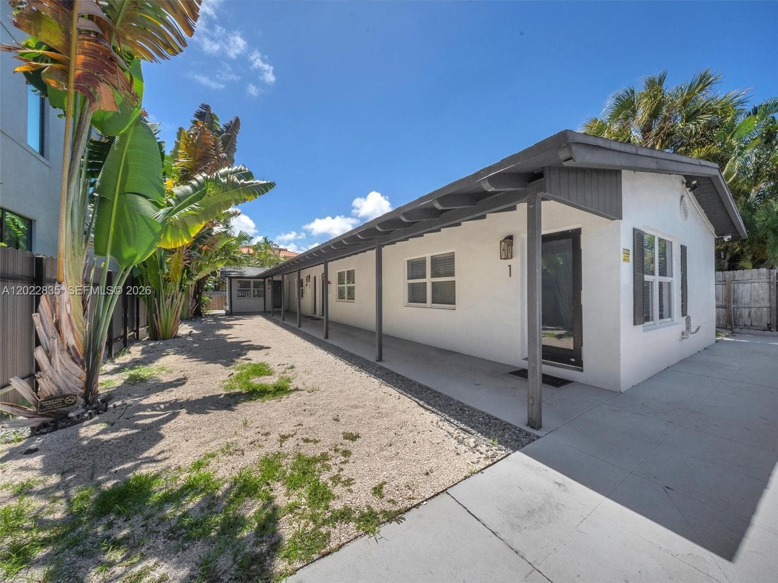 1109 NE 16th Ter, Fort Lauderdale FL 33304 photo 2