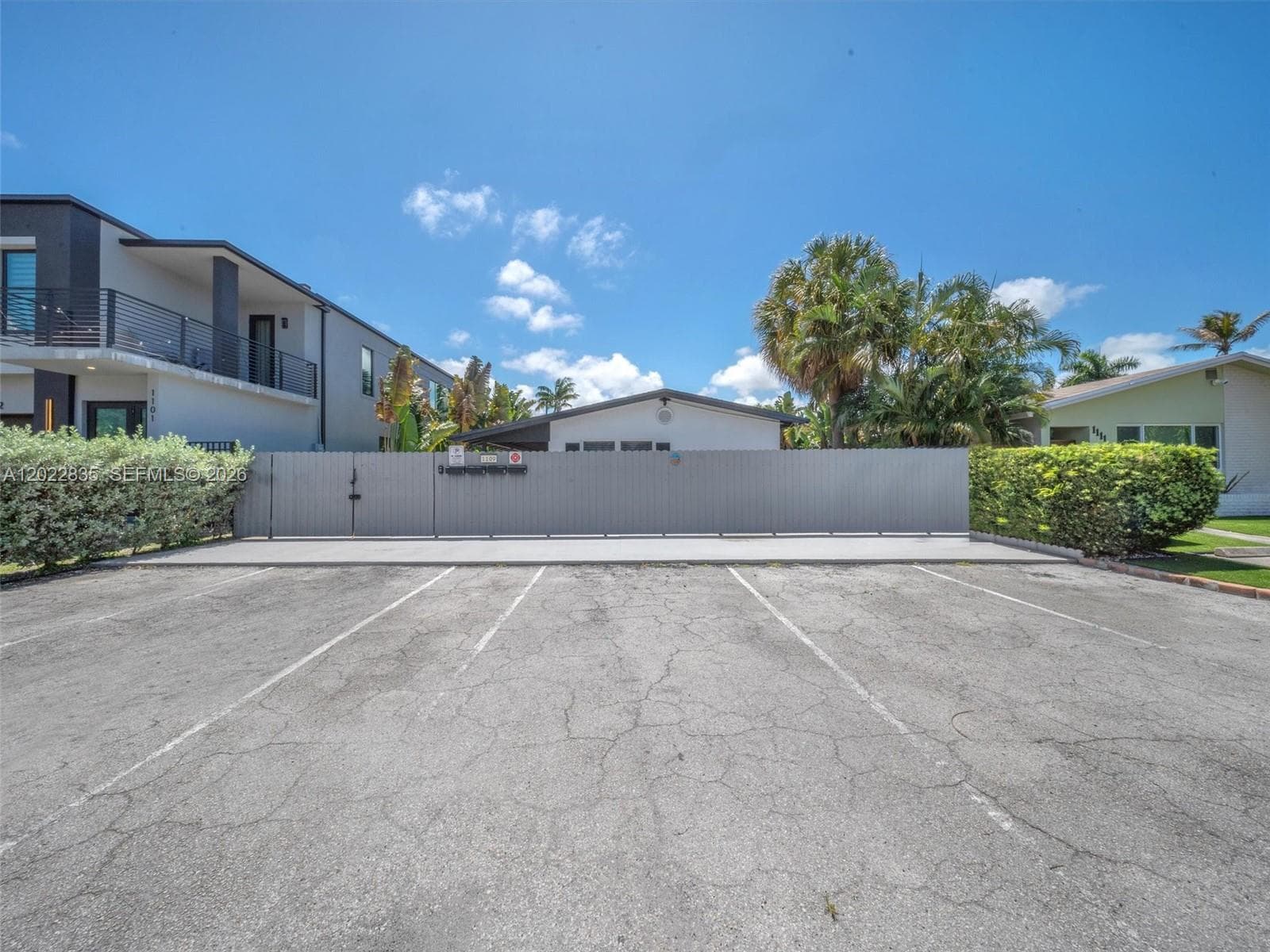1109 NE 16th Ter, Fort Lauderdale FL 33304 photo 3