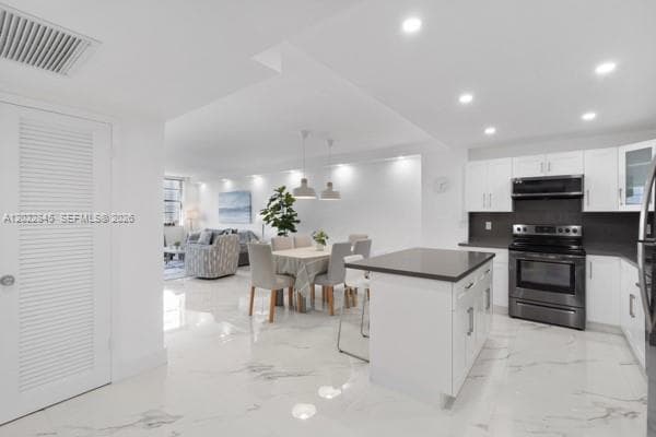 19390 Collins Ave # 817, Sunny Isles Beach FL 33160 photo 5