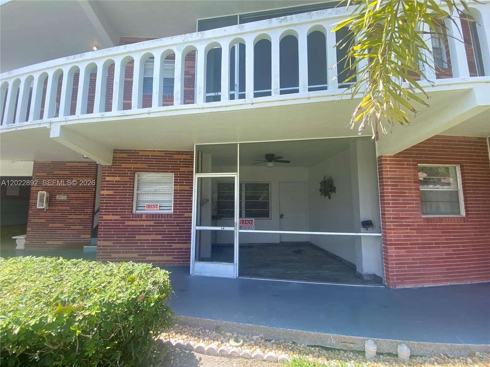 201 NE 14th Ave # 5A, Hallandale Beach FL 33009 photo 2