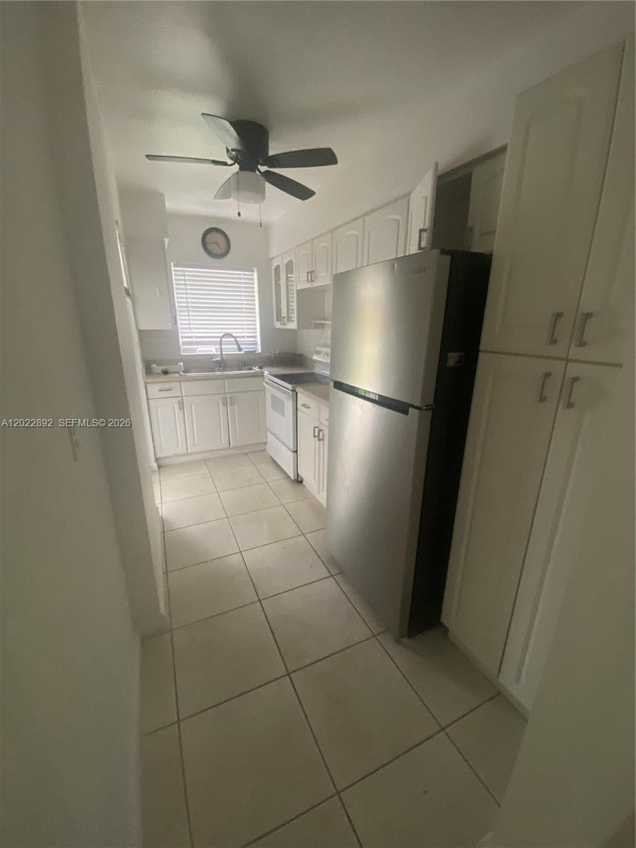 201 NE 14th Ave # 5A, Hallandale Beach FL 33009 photo 3