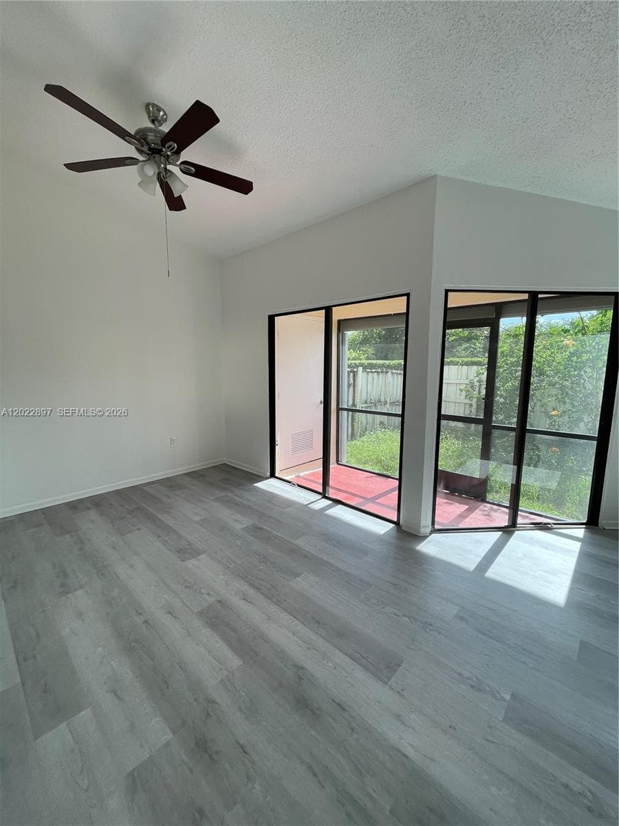 1408 San Remo Cir, Homestead FL 33035