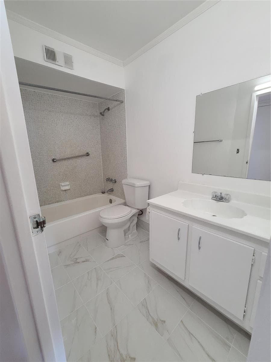1810 SW 81st Avenue # 2400, North Lauderdale FL 33068 photo 5