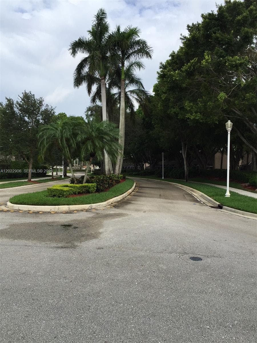 1804 Salerno Cir # 1804, Weston FL 33327 photo 2