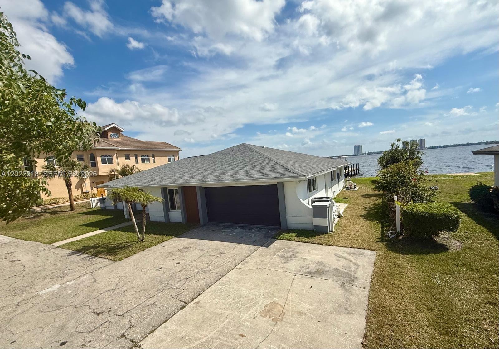 111 E NORTH SHORE AVE, Other City - In The State Of Florida FL 33917 photo 2