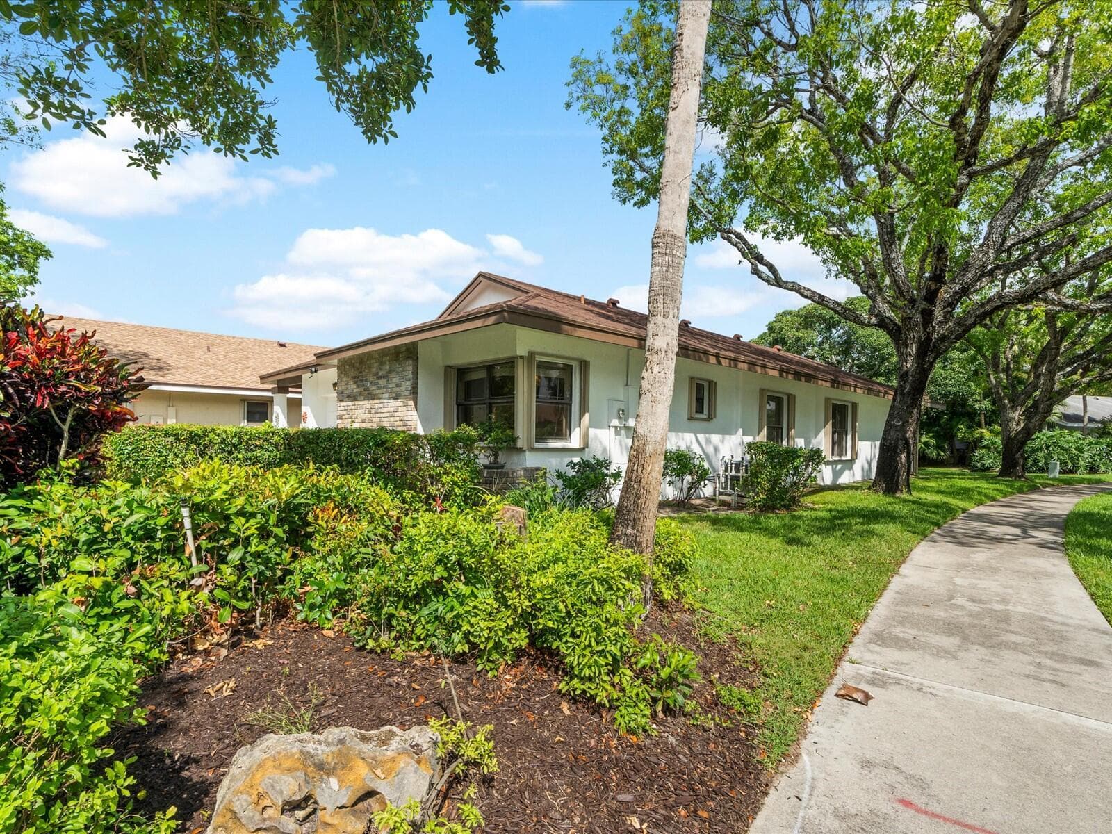 2495 Dawn Tree Terrace, Coconut Creek FL 33063 photo 3