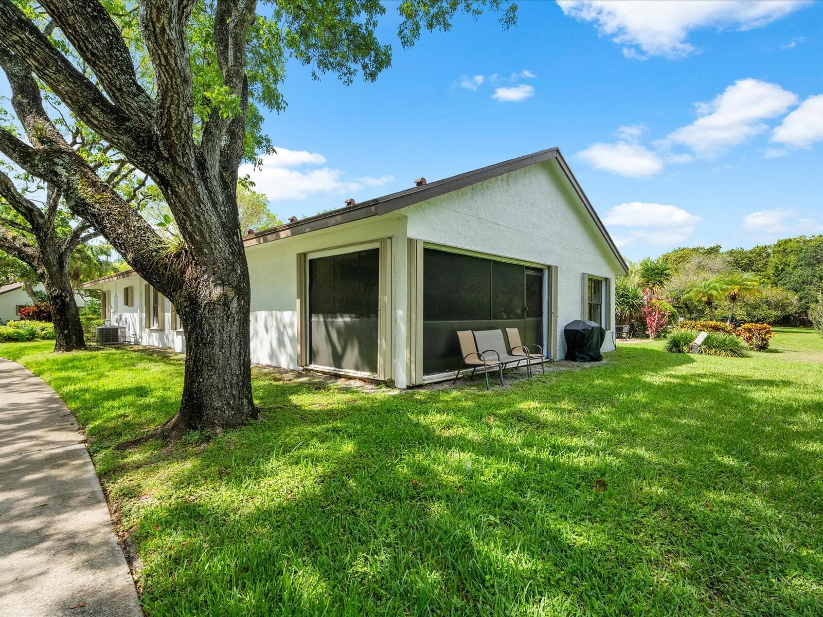 2495 Dawn Tree Terrace, Coconut Creek FL 33063 photo 5