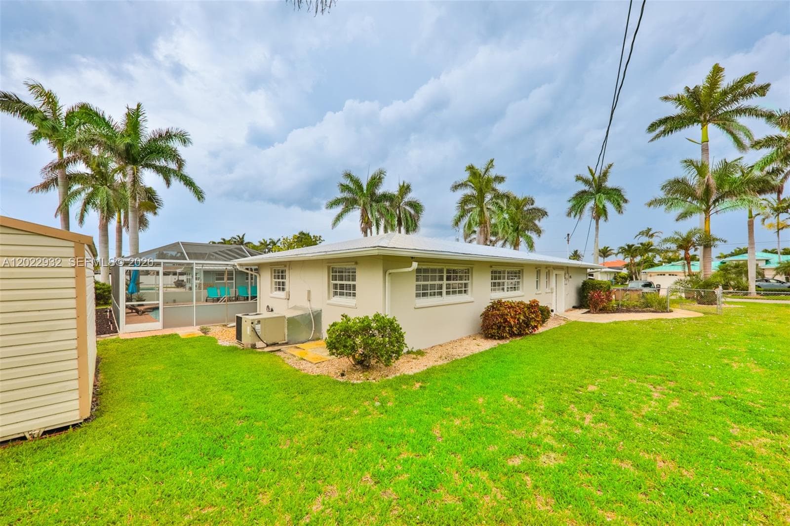 450 bayshore dr, Cape Coral FL 33904 photo 3