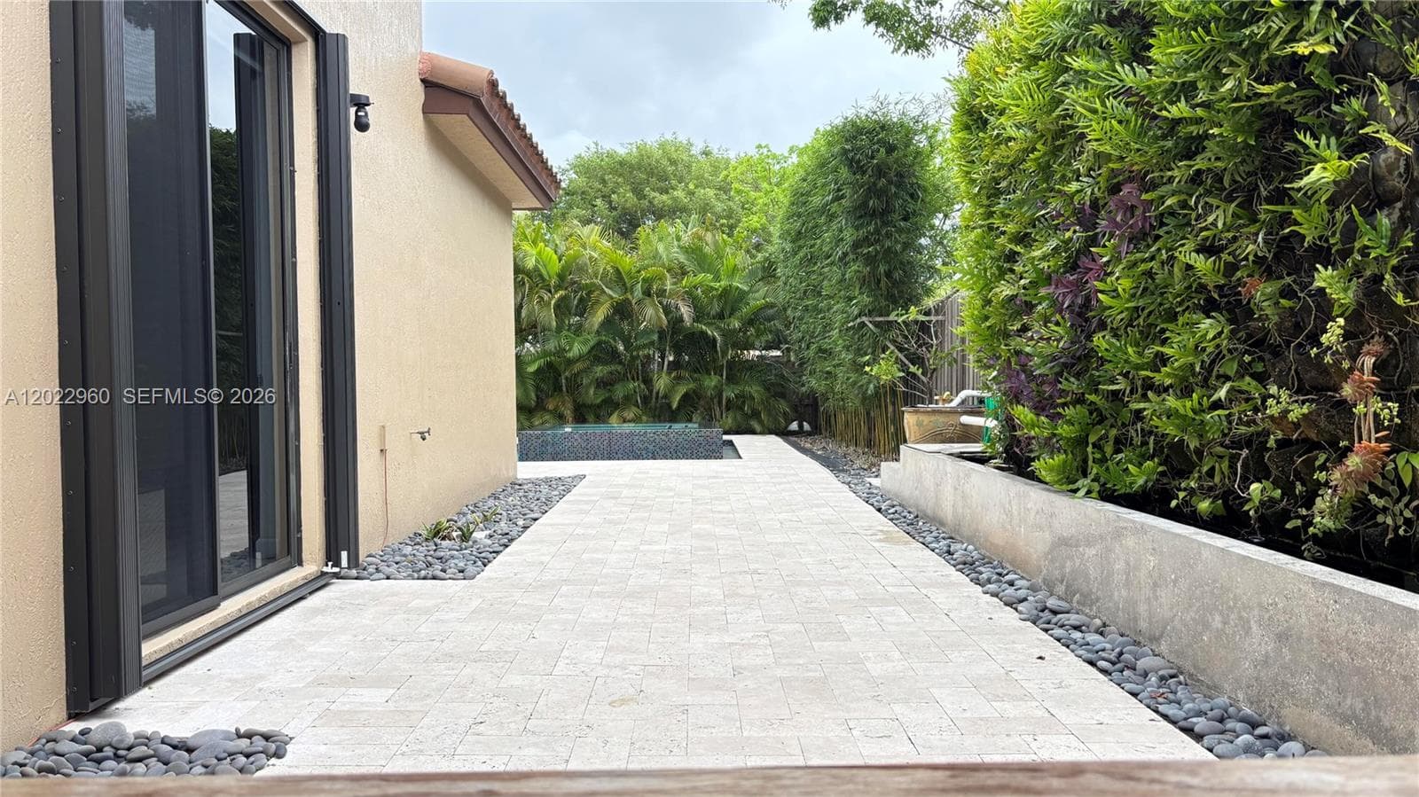157 NE 25th Ave, Homestead FL 33033 photo 3