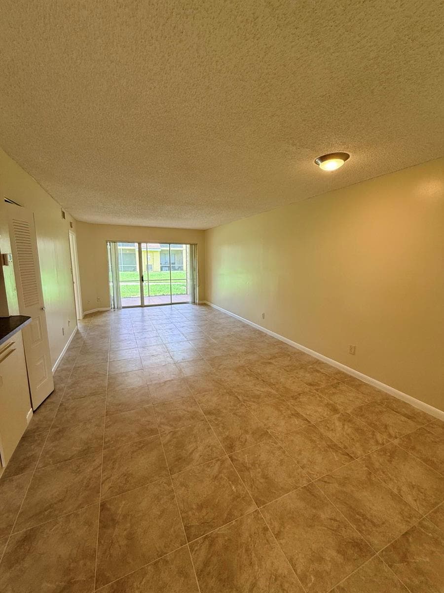 1142 Coral Club Drive # 1142, Coral Springs FL 33071 photo 2