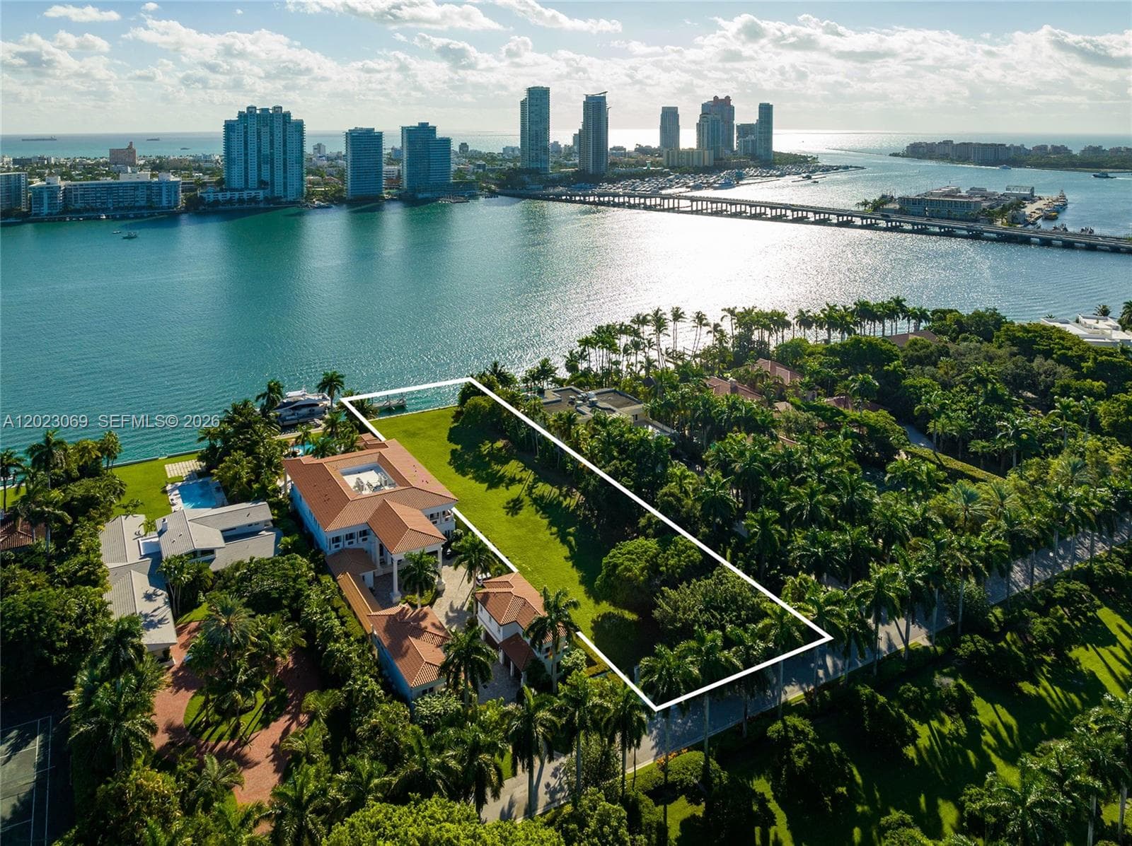 36 Star Island Dr, Miami Beach FL 33139 photo 4