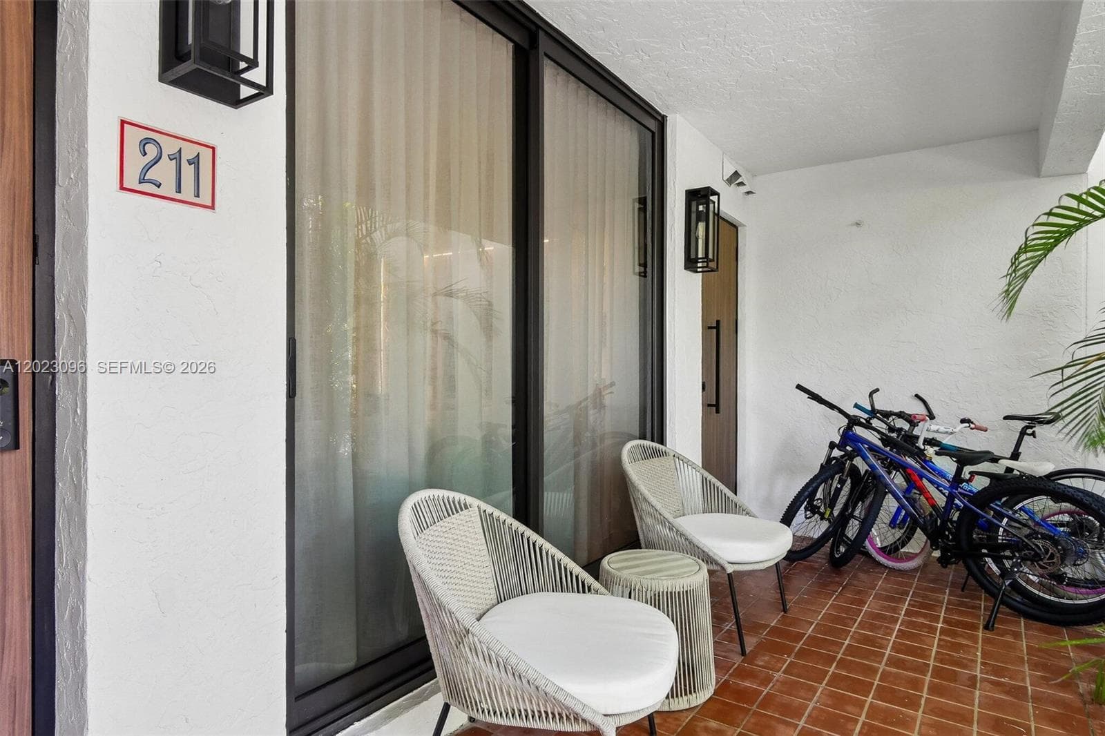 425 Grapetree Dr # 211, Key Biscayne FL 33149 photo 3