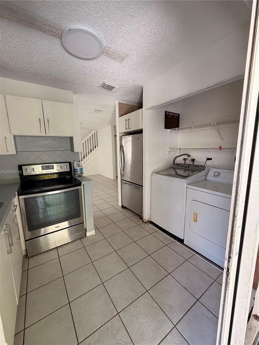 18674 SW 100th Ave # 18674, Cutler Bay FL 33157 photo 3