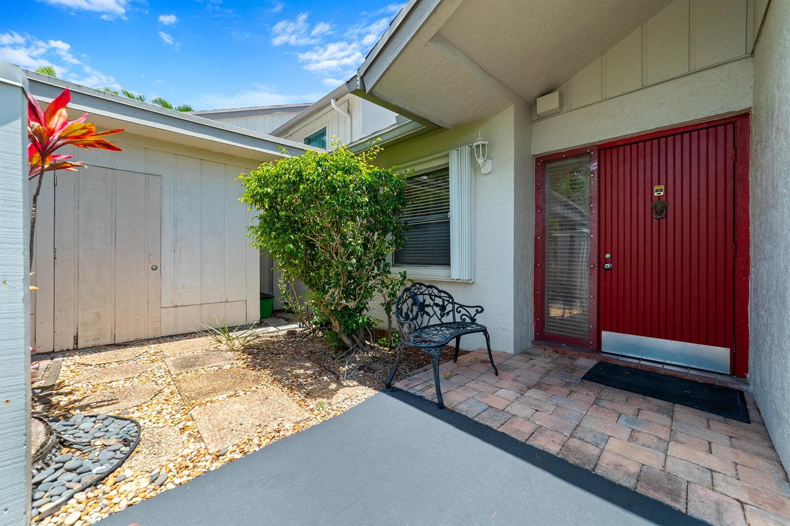 302 Deer Creek Wildwood Lane E, Deerfield Beach FL 33442 photo 3