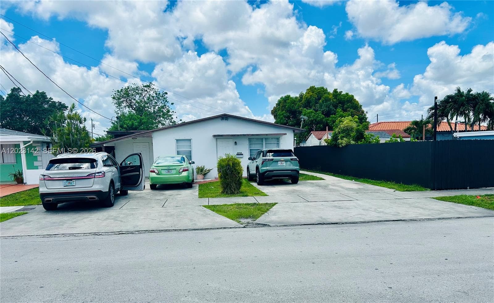 3410 SW 89th Ct, Miami FL 33165 photo 2