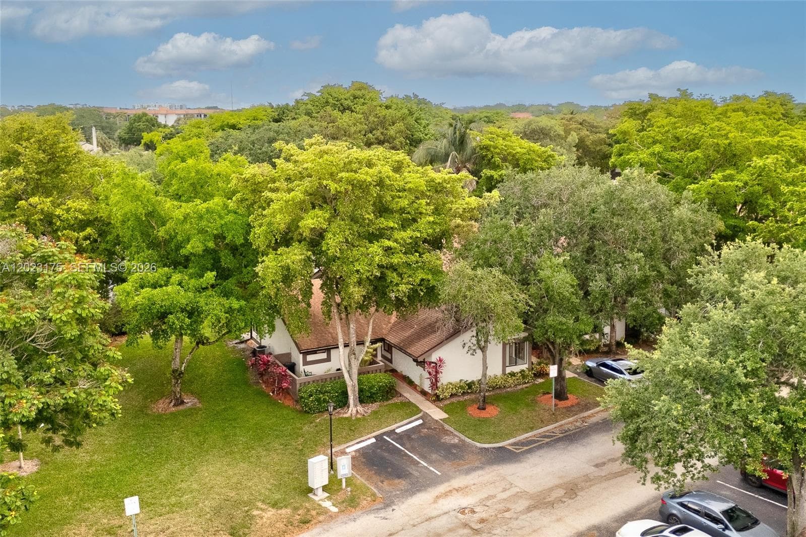 9367 SW 1st St # 808, Plantation FL 33324 photo 5
