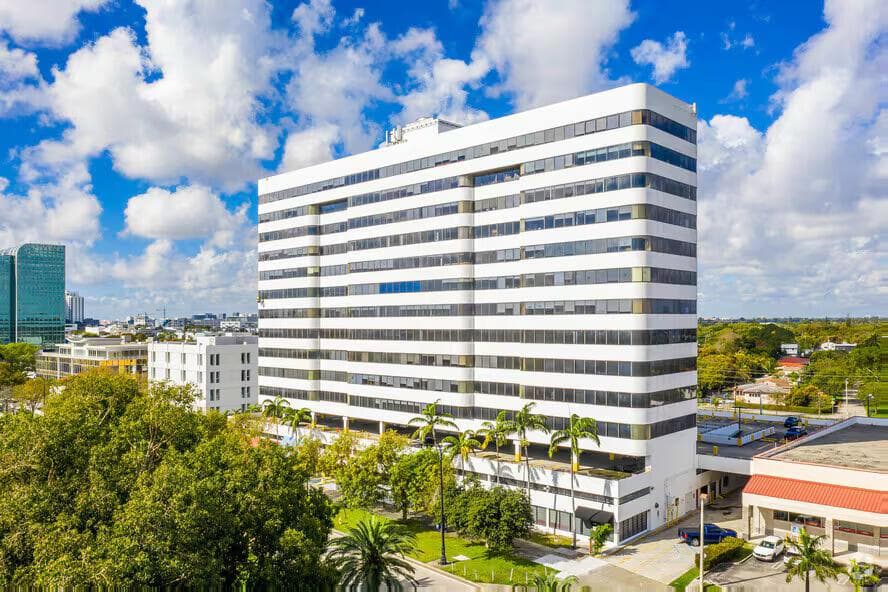 4770 Biscayne Boulevard # 620, Miami FL 33137 photo 2